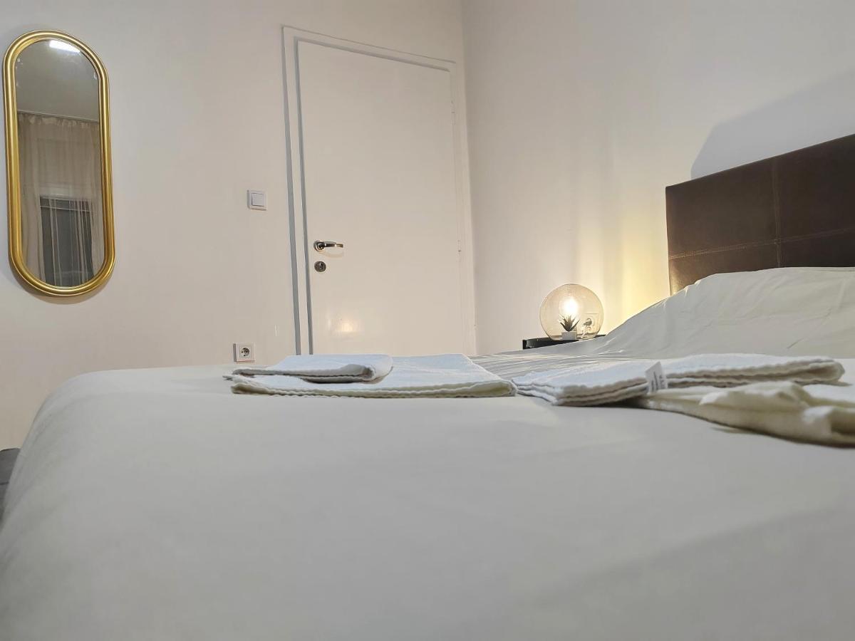 City Sqare Apartment Verde Skopje Esterno foto